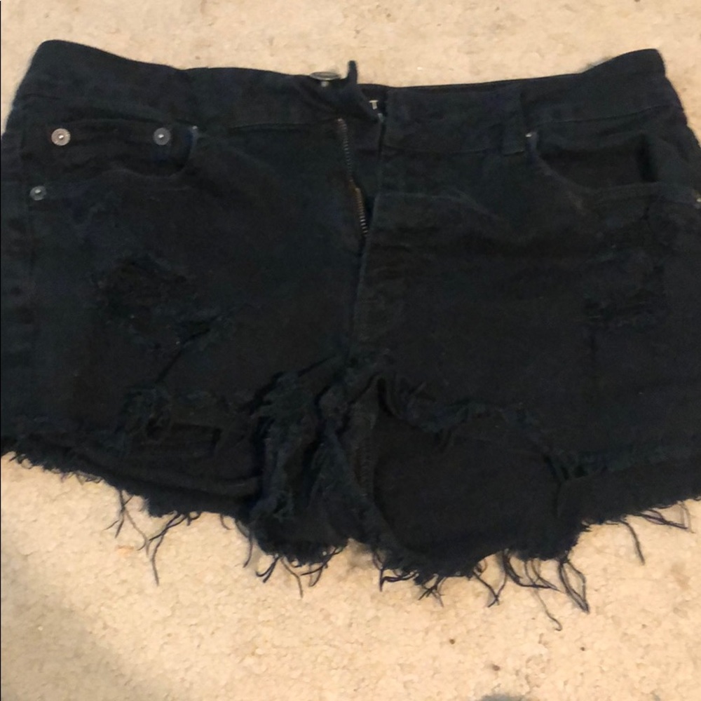 Hi rise shorts